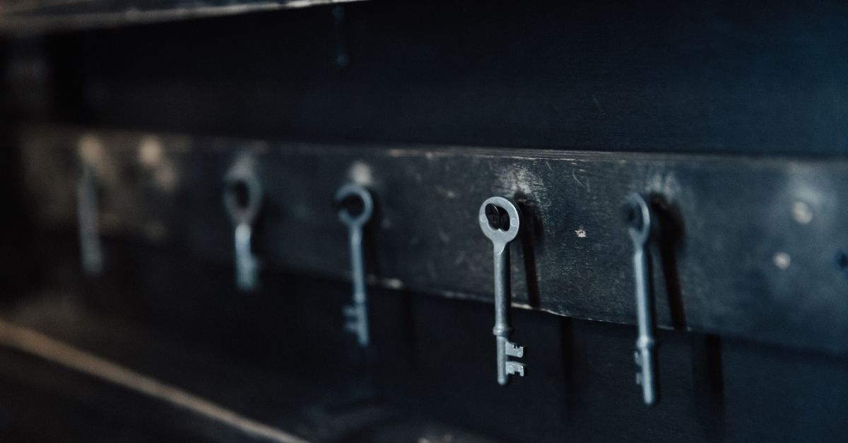 key maker professional — William Locksmith of providence